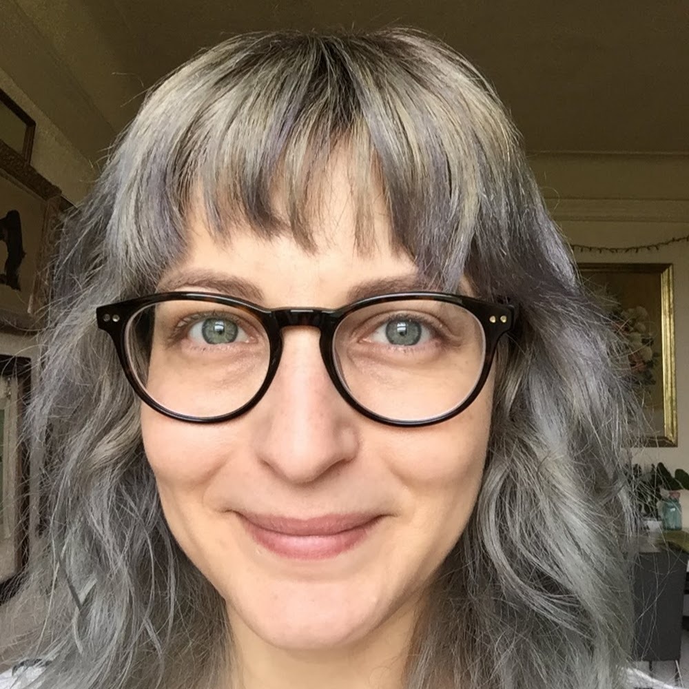 Meet your Posher, Liz